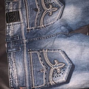 Men’s Rock Revival Jeans size 42.